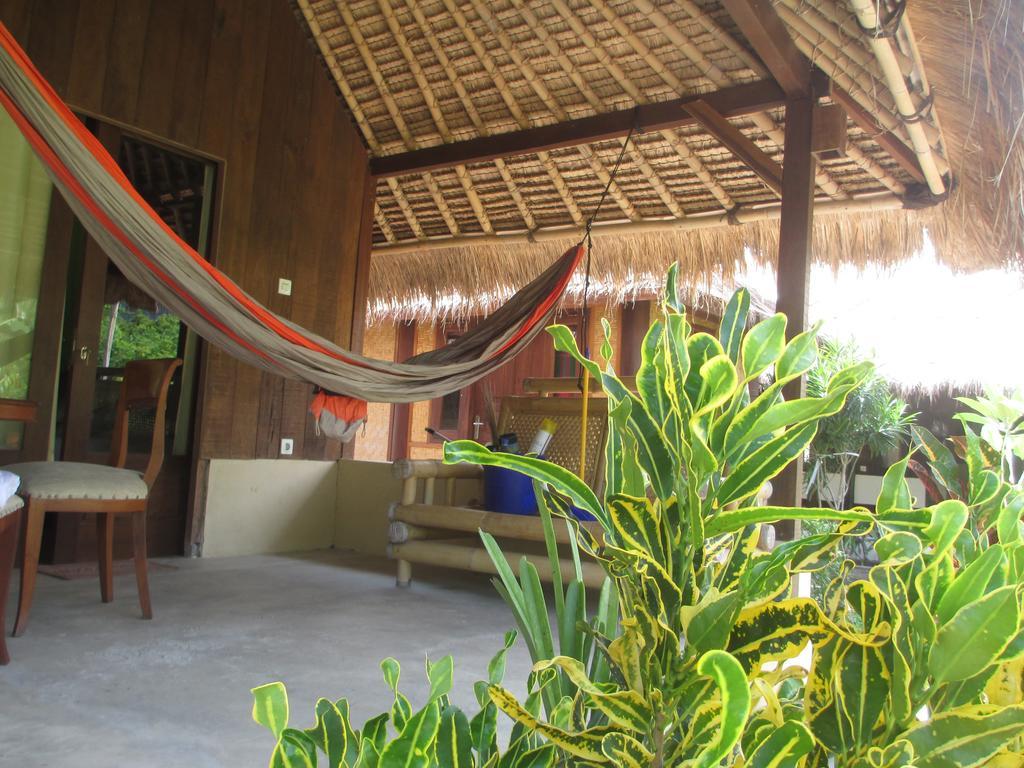Selong Belanak Bungalows Exterior foto